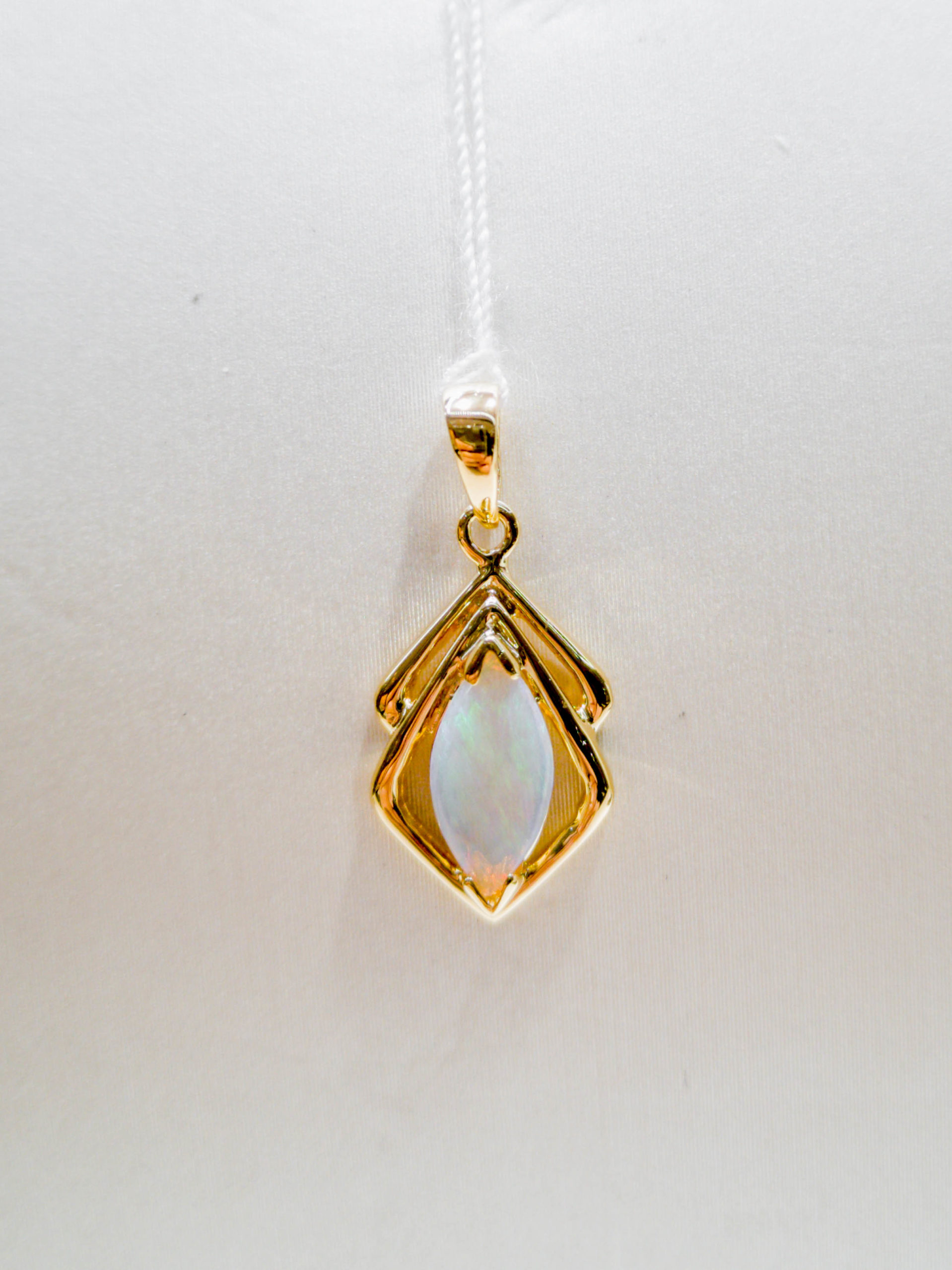 Yellow Gold Opal Pendant - ValueMax Jewellery