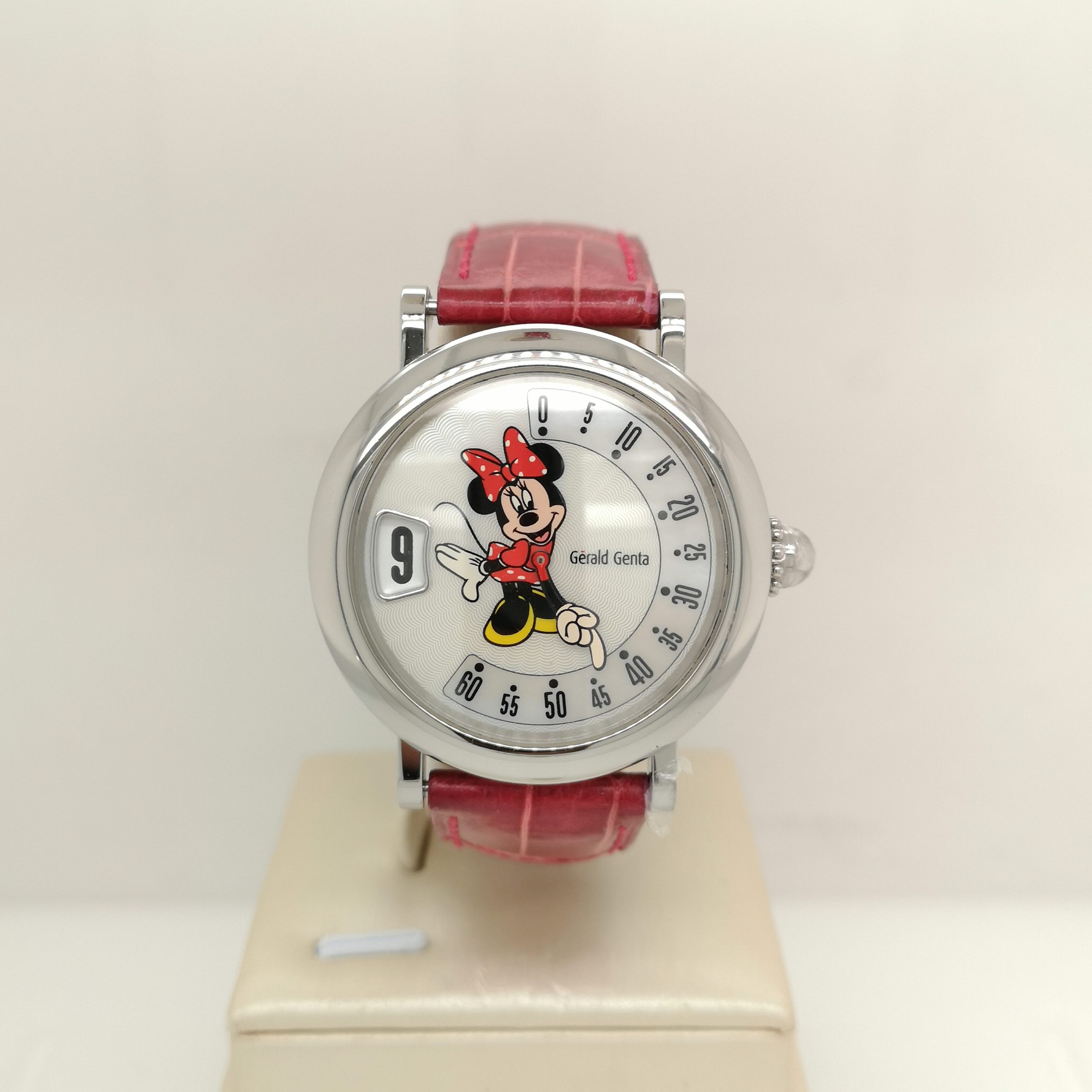 Gerald Genta Retro Fantasy Mickey Watch With Strap ValueMax