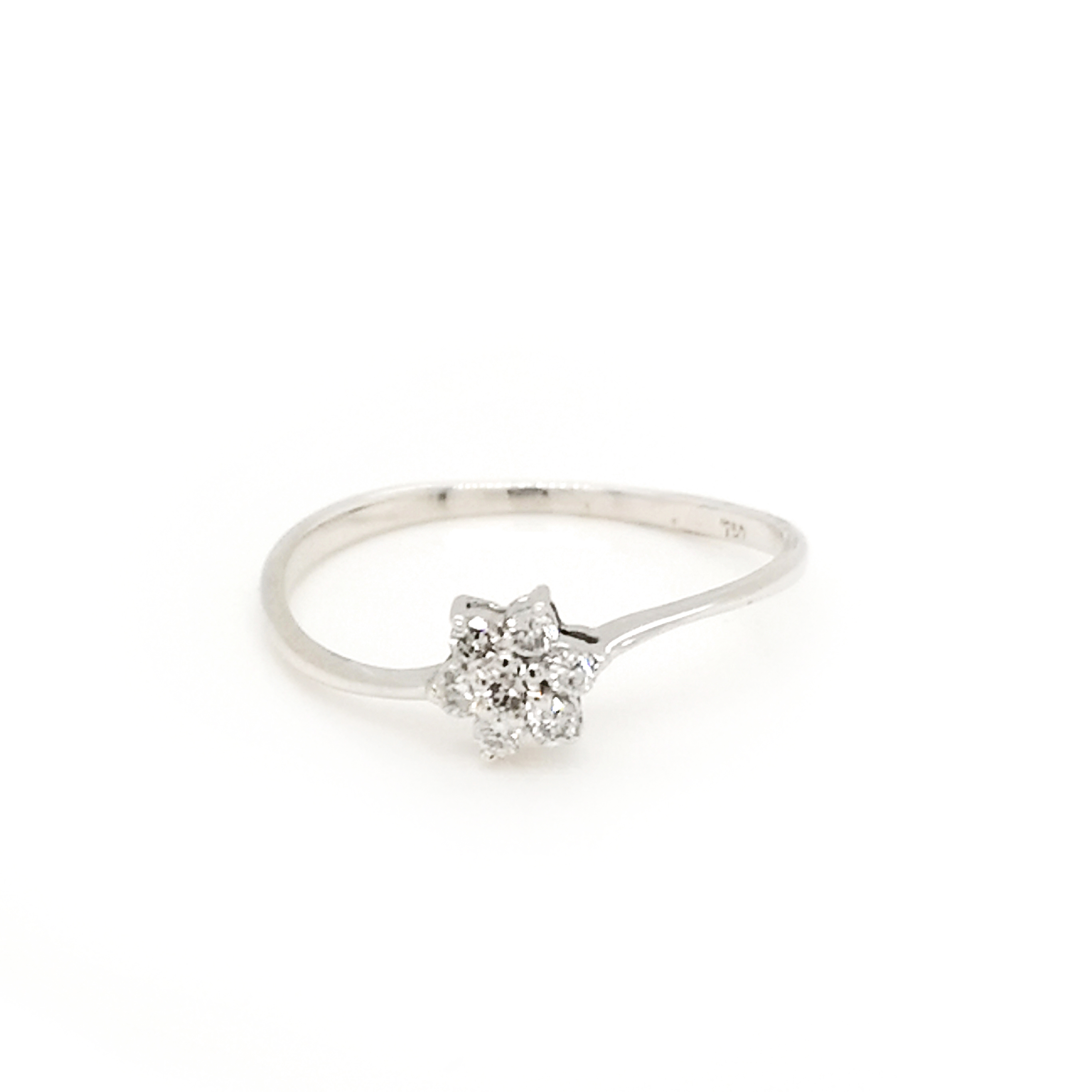 18K White Gold Diamond Star Ring - ValueMax Jewellery