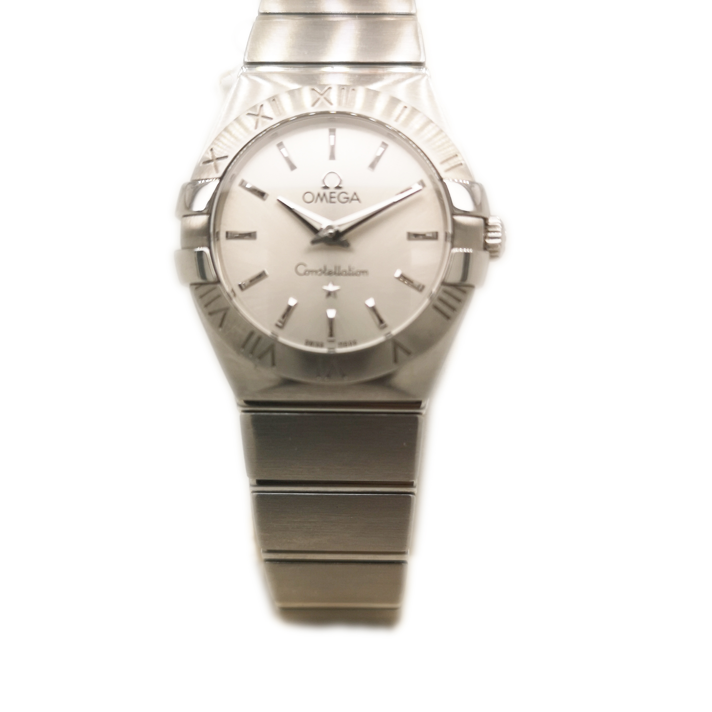 omega-constellation-diamond-mother-of-pearl-dial-ladies-watch