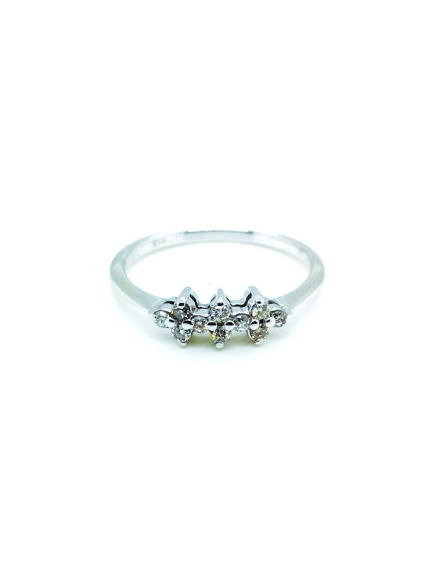 18K White Gold Diamond Ring