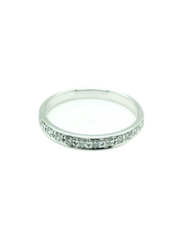 18K White Gold Diamond Ring