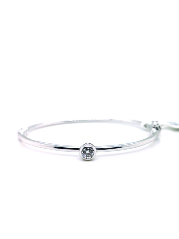 18K White Gold Diamond Bangle