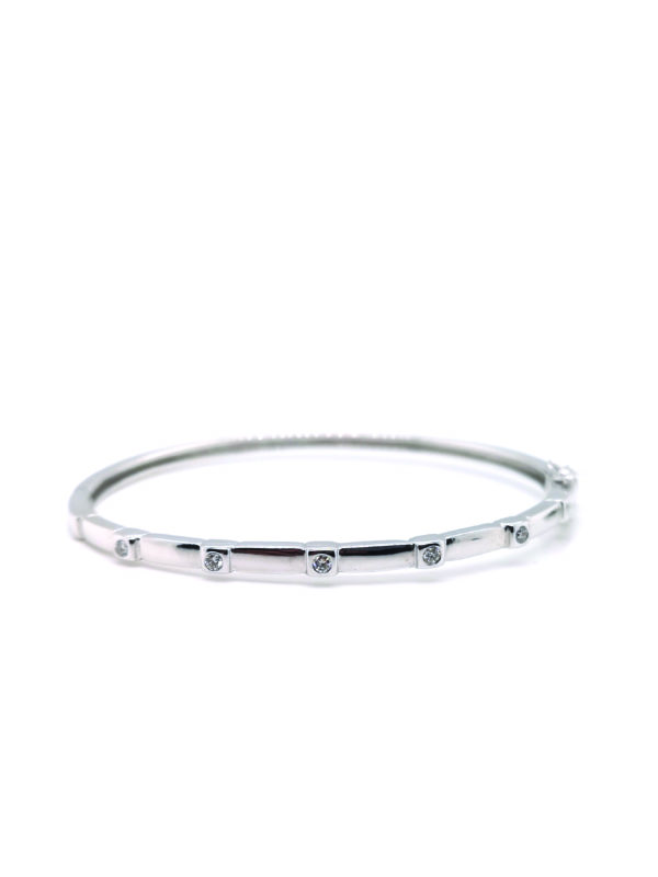 18K White Gold Diamond Bangle