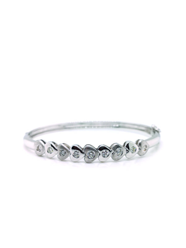 18K White Gold Diamond Bangle