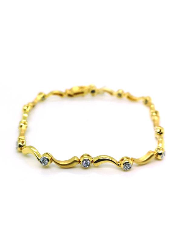 18K Yellow Gold Diamond Bracelet