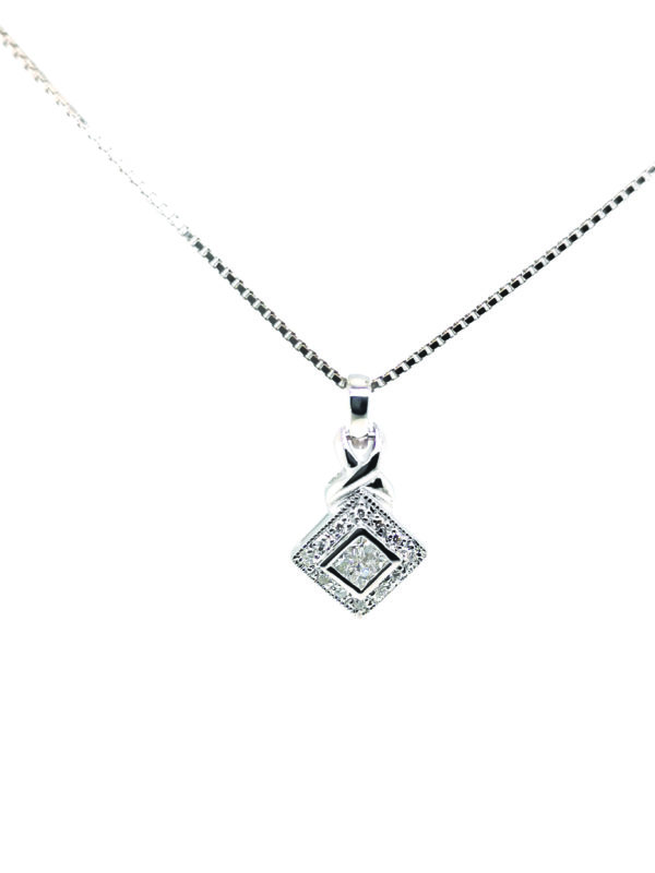 18K White Gold Diamond Pendant