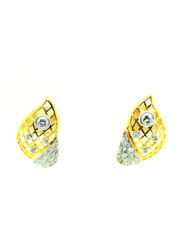 18K Yellow Gold Diamond Two Tone Earstud