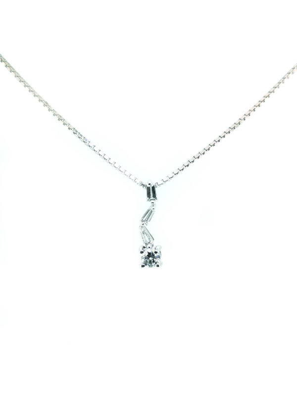 18K White Gold Diamond Pendant