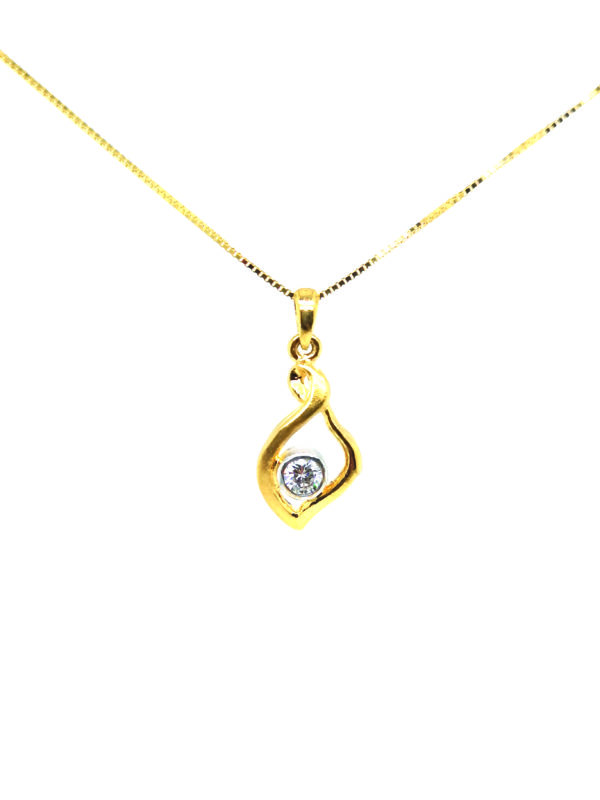 20K Yellow Gold Diamond Pendant