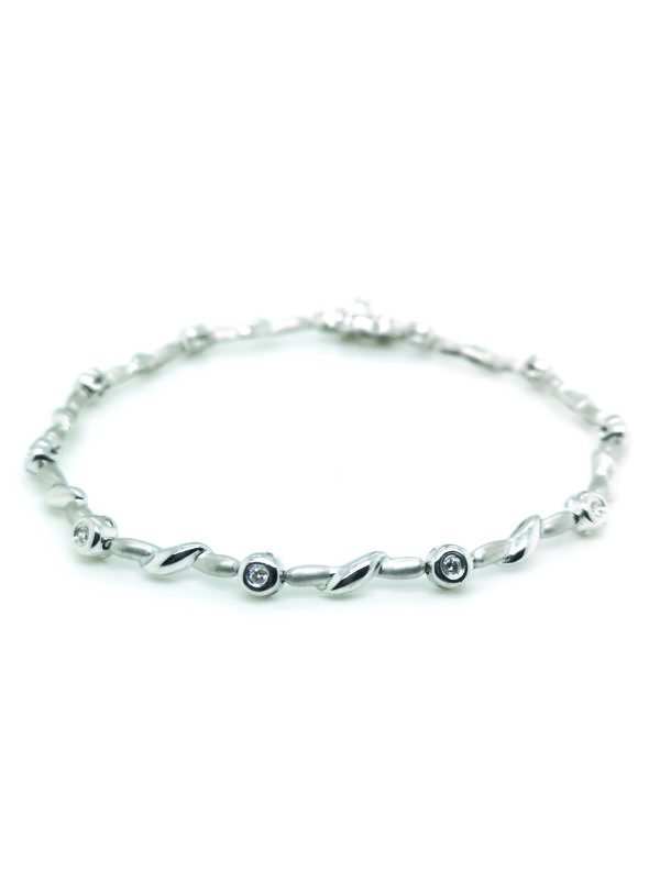 18K White Gold Diamond Bracelet