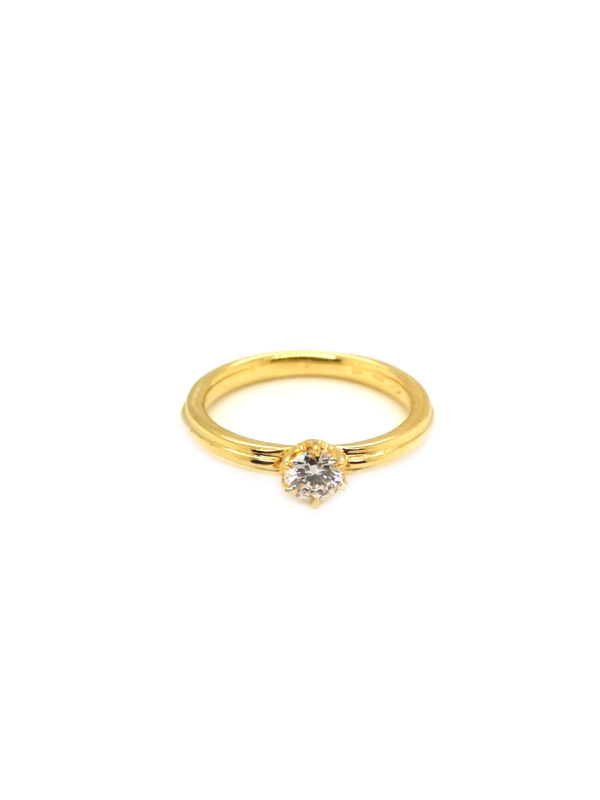 18K Yellow Gold Diamond Ring