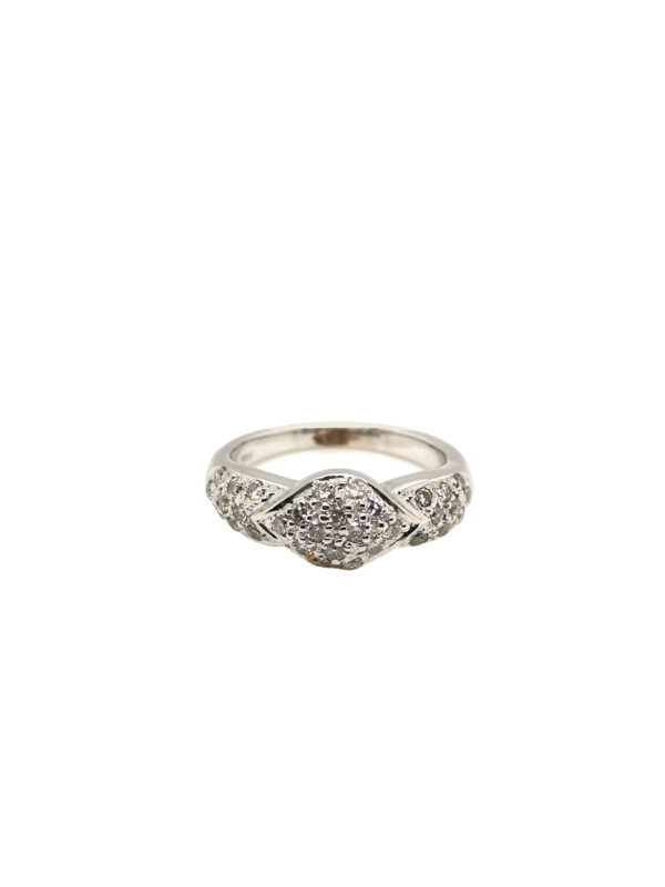 18K White Gold Diamond Ring