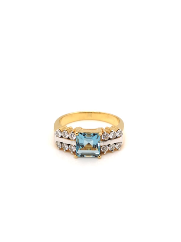 18K Yellow Gold Aquamarine Diamond Ring