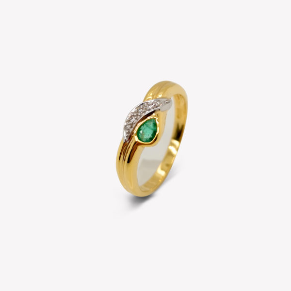 20K Yellow Gold Diamond Emerald Ring