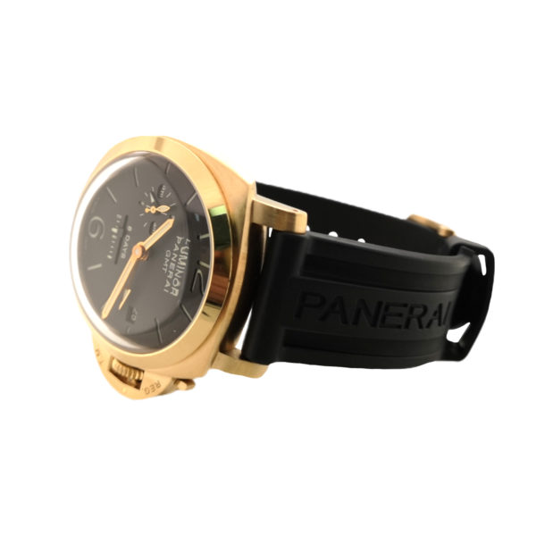 18K Yellow Gold Panerai Luminor 1950 8 Days Gmt Right View