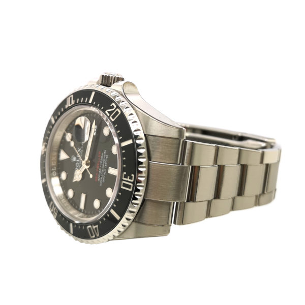 Rolex Sea Dweller 126600 Right View